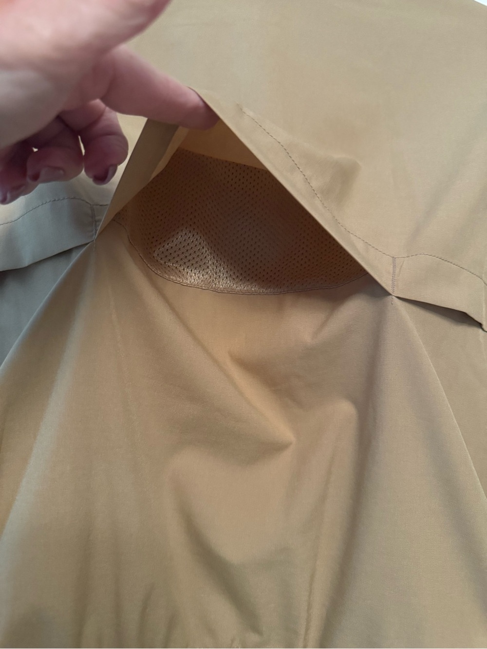 Old Navy Tan Tech Gear Quick Dry Active Drawstring Jacket, XL - Picture 8 of 11